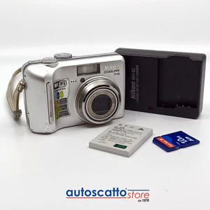 Nikon Coolpix P2 - Foto 1 di 8