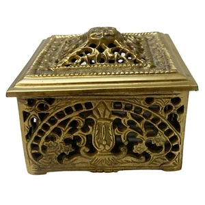 Vintage Brass Trinket Box Mid Century Desk Patina Hinge Lid Ornate 4.75” x 3.5” - Picture 1 of 8