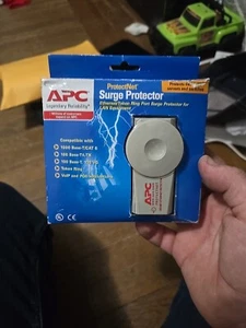 APC ProtectNet Überspannungsschutz Gigabit Ethernet Token Ringschutz LAN PNet1GB - Bild 1 von 4