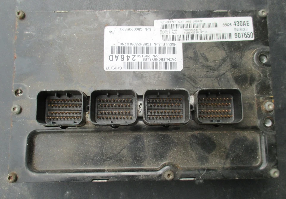 Dodge Charger Challenger Magnum 2009 ordenador motor ECM 68026430ae Foto 1 de 1