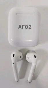 Apple AirPods 2nd Gen & Case A1602 *LEFT POD NOT CHARGING* - Picture 1 of 12