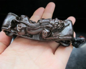 Vintage Handarbeit Netsuke Halskette Anhänger Ebenholz Holzschnitzerei Tier Fledermaus SYSN-219 - Bild 1 von 7