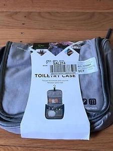 New Travelon World Travel Essentials Hanging Toiletry Kit Gray - Picture 1 of 6