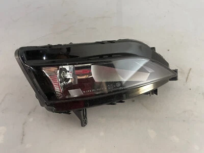 OEM | 2015-2018 Volkswagen Jetta Halogen Fog Light (Left,Driver) - Изображение 1 из 4