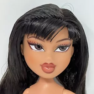 Bratz Kylie Jenner Long Hair Nude Doll No Feet - Picture 1 of 7