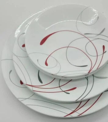 Corelle Splendor Dinnerware Set 4-Dinner 10¼" 4-Salad 8½" 4-Bread & Butter 6.75" - Image 1 of 4