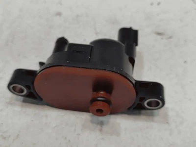 Conjunto de válvula solenoide de control de purga de bote piloto Honda 2016-2022 OEM Foto 1 de 4