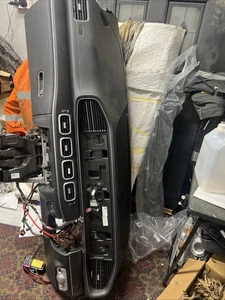 2020 MERCEDES GLE W167 COMPLETE AIRBAG SET DASHBOARD SEATBELTS CURTAIN BAG WHEEL - Picture 1 of 4