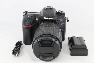 [US Stock] Nikon D7200 DSLR w/ 18-140mm VR Lens (Black) (Shutter counts: 28,484) - Image 1 of 4