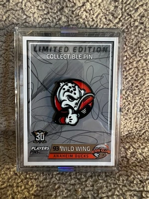 Pin nuevo sellado Anaheim Ducks Wild Wing Kids Club Foto 1 de 3