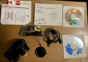 Fujifilm FinePix S1000fd 10.0 MP Digital Camera 12x Optical Zoom w/original Box - Picture 1 of 7