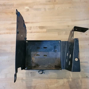 1999-2005 Harley Davidson Road King FLHRCI Battery Box Holder Tray - Picture 1 of 3