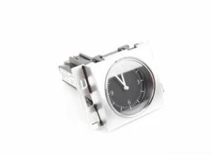 NEW GENUINE VOLKSWAGEN PASSAT CC CENTER DASHBOARD ANALOG CLOCK 3AA919204A - Picture 1 of 4