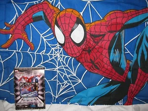 Spiderman Marvel Ultimate In The City Cuscino Finta (#EB 0254) - Foto 1 di 1