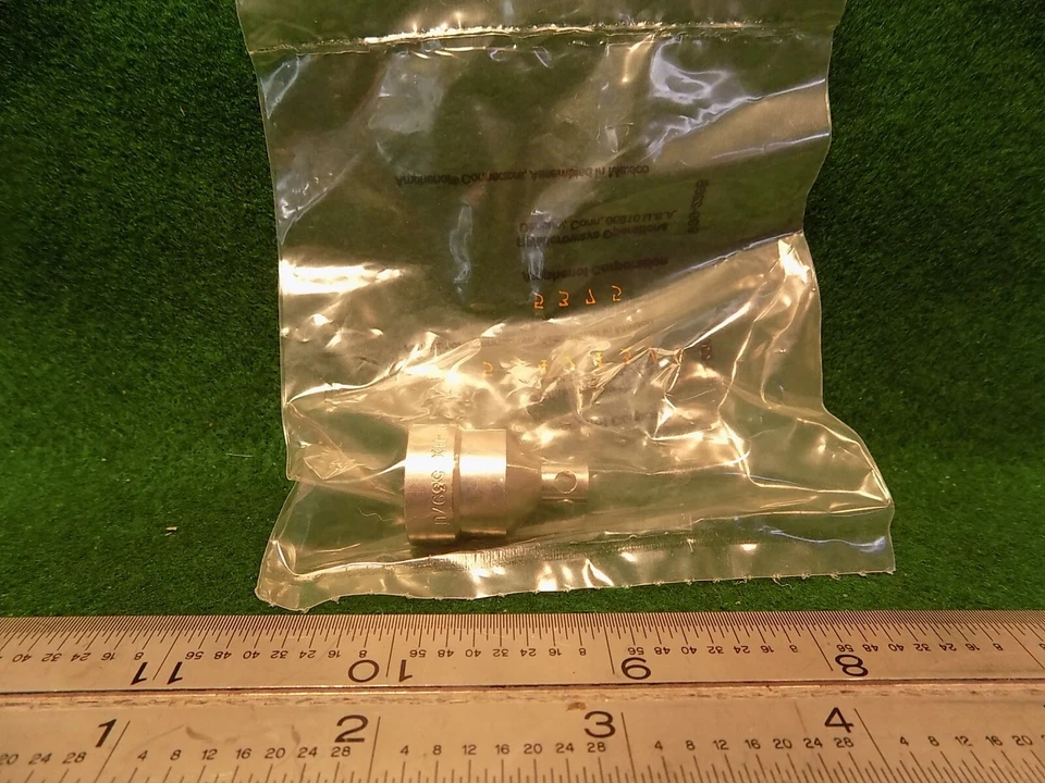 (1) Amphenol MX-539/U 000-5375 Hood for UHF Bulkhead Recepticles NOS NIB  Foto 1 de 1