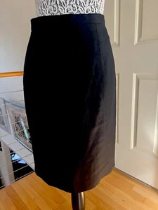 CHANEL Boutique 38 Black Linen Pencil Skirt Knee Length Vintage - Picture 1 of 14