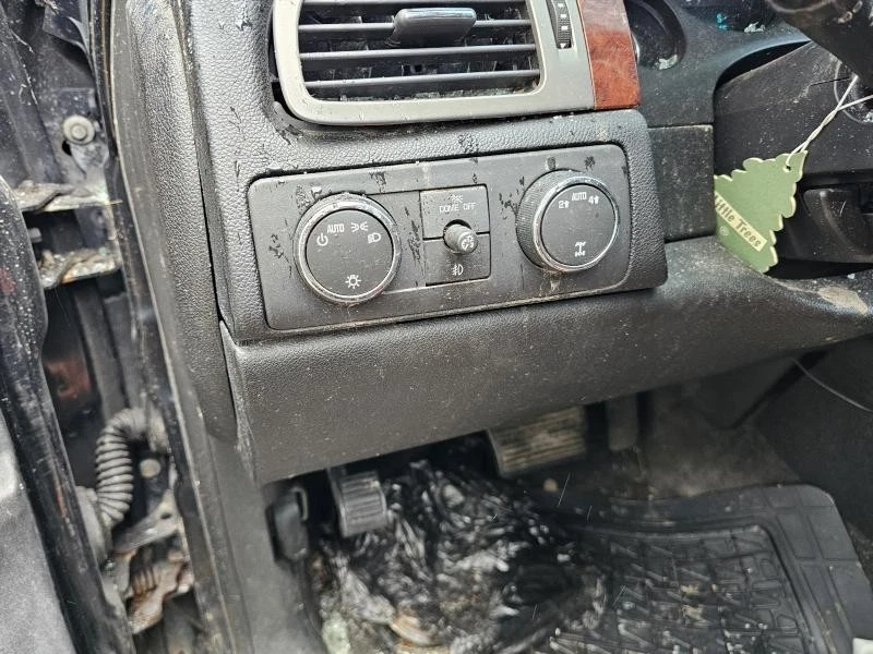 Interruptor de faros (dash Mtd) SUBURBAN 1500 09 10 11 12 13 14 Foto 1 de 1