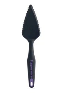 RT4) BRAND NEW TUPPERWARE KP PASTRY SERVER CAKE SPATULA BPA FREE PLASTIC RRP$26 - Picture 1 of 3