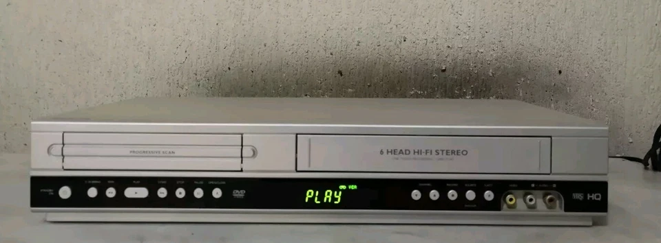 PHILIPS COMBO LETTORE DVD/VHS 6 TESTINE STEREO CON TELECOMANDO  - Immagine 1 di 4