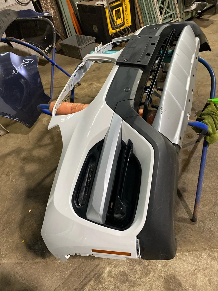 Used Front Bumper Assembly Front fits: 2020 Bmw X3 w/o M-aerodynamic package w/p Foto 1 de 4