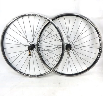 BONTRAGER WHEELSET Road Bicycle Wheels 2210g 32 Spoke 700c - Image 1 of 4