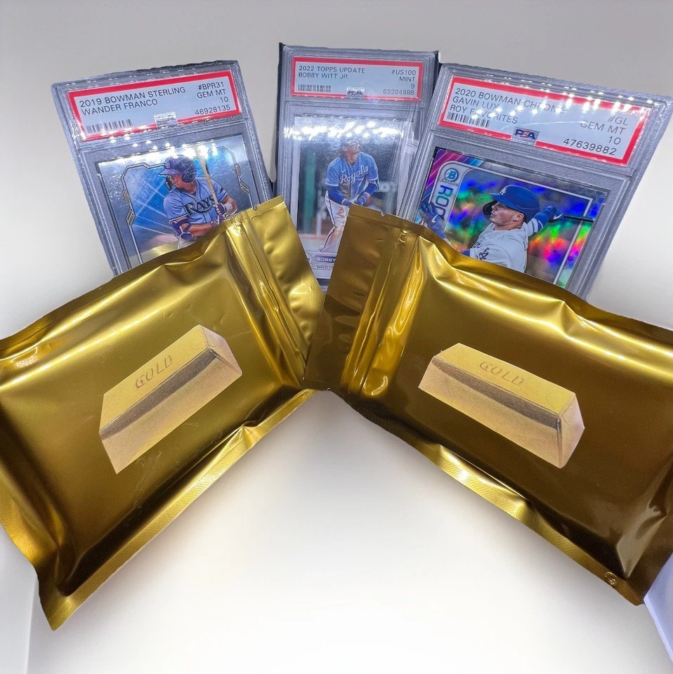 MLB Mystery Gold Pack. GRADED 9-10 SLAB | 15+ cards⚜️ - Image 1 of 3