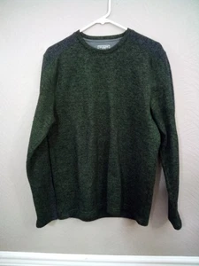 VAN HEUSEN MEN'S PULLOVER LONG SLEEVE CREW NECK SWEATER - SIZE M Green/Black - Picture 1 of 5