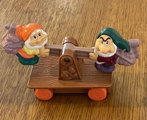 Walt Disney Schneewittchen Happy & Grumpy Dwarfs McDonalds Spielzeug Bergbau Eisenbahn Wagen - Bild 1 von 6