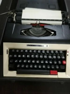 Phoenix Sigma III Vintage Typewriter W Original Portable Case Rare manual 打字机 - Picture 1 of 8