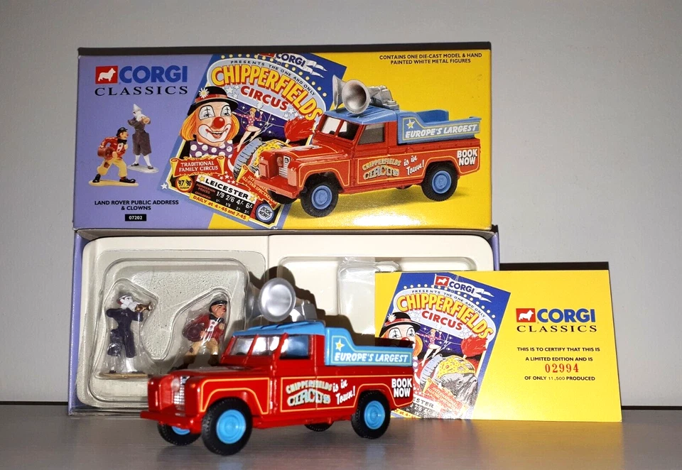 CORGI 1/43 LAND ROVER PUBLIC ADDRESS & CLOWNS REF.07202 DIE-CAST MODEL - Immagine 1 di 1