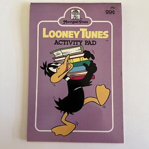 Looney Tunes Merrigold Press Activity Pad 1981 Warner Bros - Daffy Duck Cover