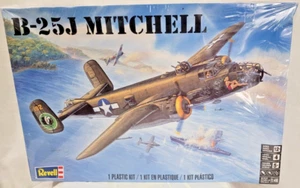 Revell B-25J Mitchell Model Airplane 85-5512 - Picture 1 of 3