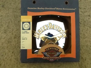 N.O.S. HARLEY DAVIDSON SPORTSTER "V" WING DERBY COVER   1994 - 2003  56533-02 - Picture 1 of 6