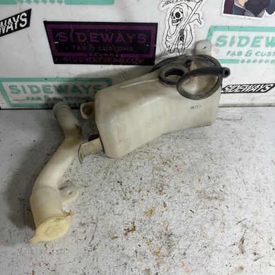 Depósito de líquido para lavadora de parabrisas delantero Mazda RX7 86-88 FC tanque de botella Foto 1 de 4