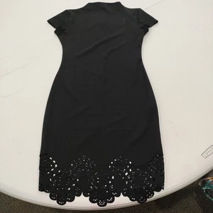 Women's Size Medium Elegant,Sexy Little Black Dress - Picture 1 of 8