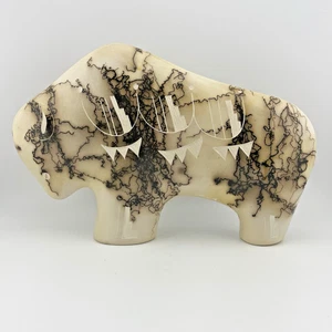 Navajo Horsehair Pottery – Buffalo/Bison – by Tom Vail – 7 ¾” tall - Picture 1 of 12
