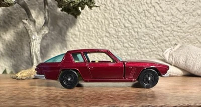 CORGI Juniors WhizzWheels JENSEN INTERCEPTOR Gt. Britain Red - Image 1 of 4