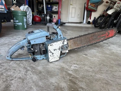 Vintage 1972 Homelite XL-12 Chainsaw Runs Great Straight Stack Exhaust - Image 1 of 4