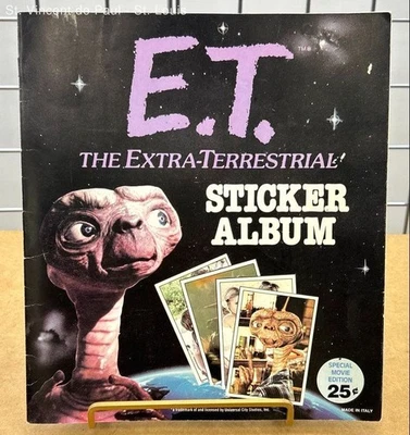 Vintage 1982 E.T. Álbum de tarjetas adhesivas THE EXTRATERRESTRIAL - Hecho en Italia Foto 1 de 4