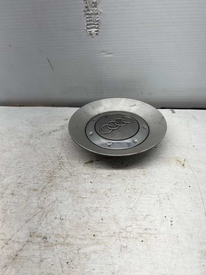 Tapa central AUDI A4 2007 2008 2009 Foto 1 de 1