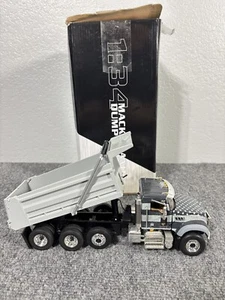 First Gear Mack Granite Dump Truck State 1/34 10-4138 Stars Stripes Flag - Picture 1 of 9