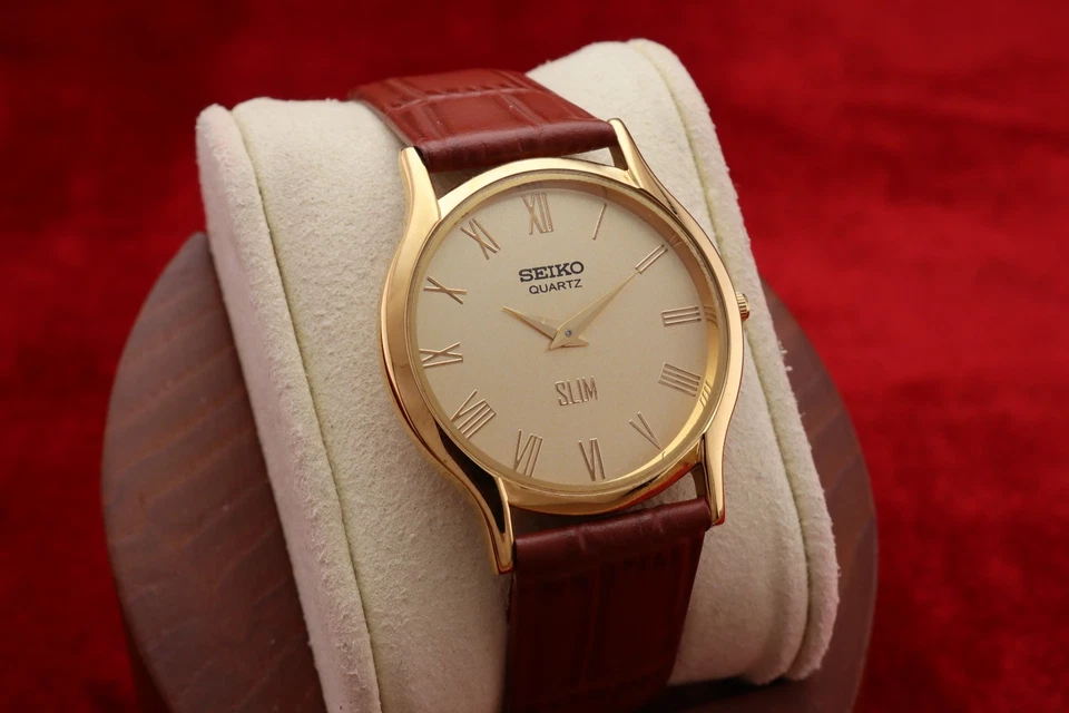 RARO Reloj Pulsera Seiko Vintage Delgado DORADO Cuarzo Caballeros Foto 1 de 4