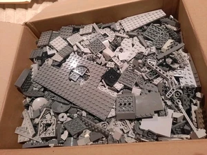 8 Pounds Authentic LEGO Brand Gray Pieces LOT - Star Wars - Picture 1 of 4