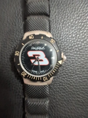 Reloj Dale Earnhardt Vintage NASCAR Game Time Metal, Negro Foto 1 de 4