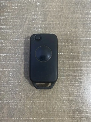 OEM 90'S MERCEDES BENZ ONE BUTTON IR FLIP KEY 2107601306 WORKS! READ DESCRIPTION - Image 1 of 4