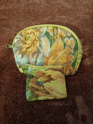 Bolso beige bordado con punta de aguja floral vintage con monedero Granny Cottage  Foto 1 de 4