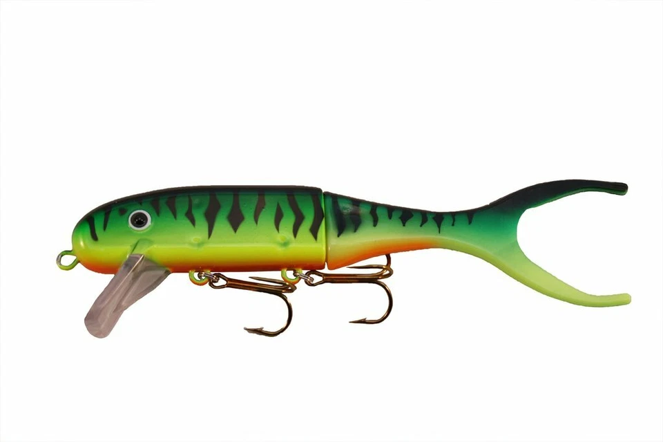 Musky Innovations Magnum Shallow Invader 13""  - All Colours/Patterns - Image 1 of 4