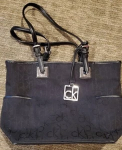Calvin Klein Black purse - Picture 1 of 8