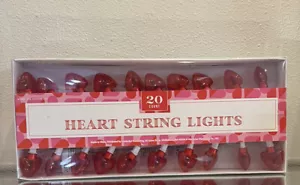 20 Count Heart Shaped Valentine's Day String Lights For Indoor And Outdoor New - Picture 1 of 3