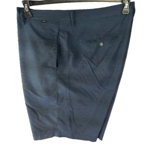 Travis Mathew Performance Golf Shorts Mens 40 Blue Stretch Boating Fishing - Picture 1 of 10